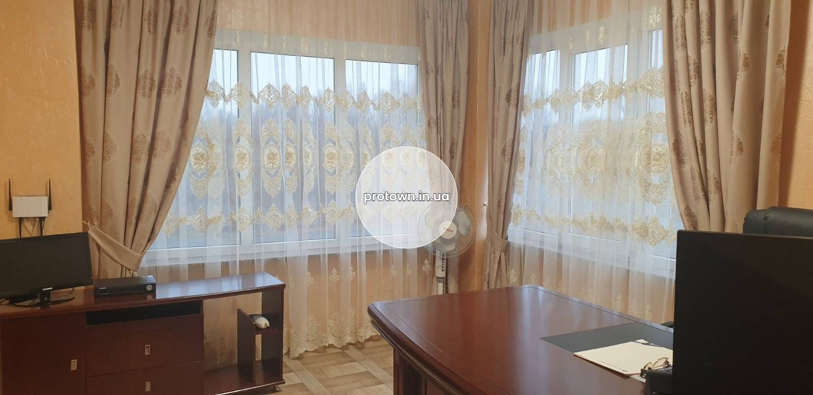 Продажа производственной базы в Радомышле. Земля в собственности